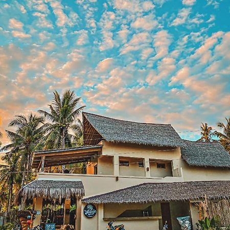 Haole Surf Hostel Генерал-Луна Экстерьер фото